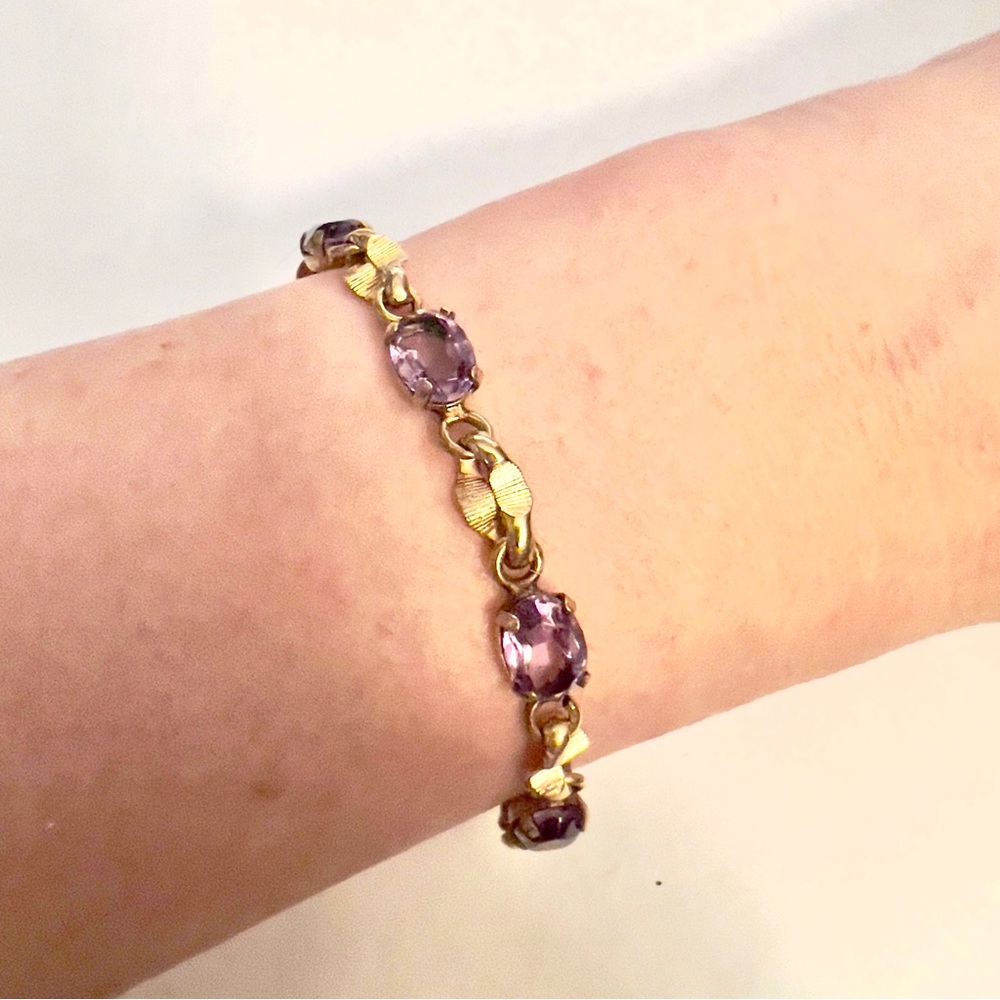 BURT CASSELL Elegant Gold Plated 925 Sterling Silver Purple Stones Bracelet